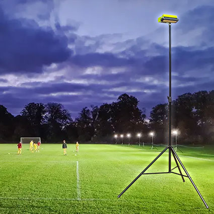 Tour d'éclairage mobile Quad Pod K65 pour le football - Ritelite